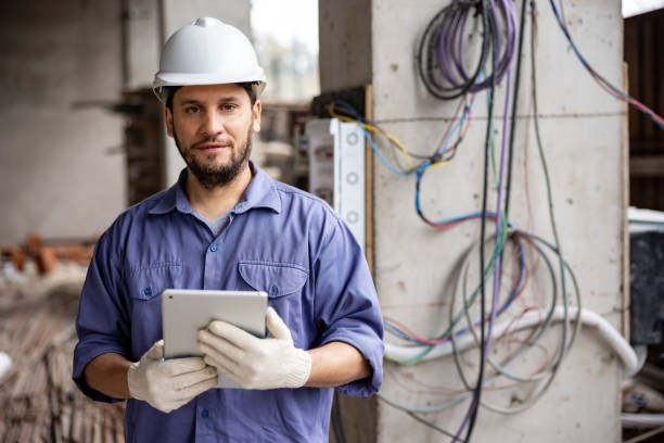 Best Licensed Electrician  in Edgewater, NJ