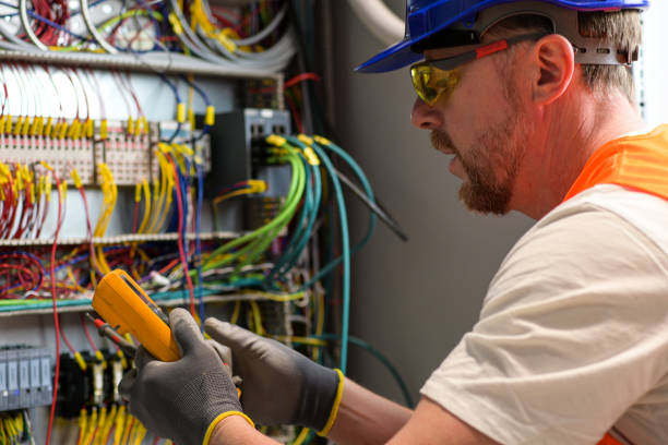 Best Affordable Emergency Electrician  in Edgewater, NJ